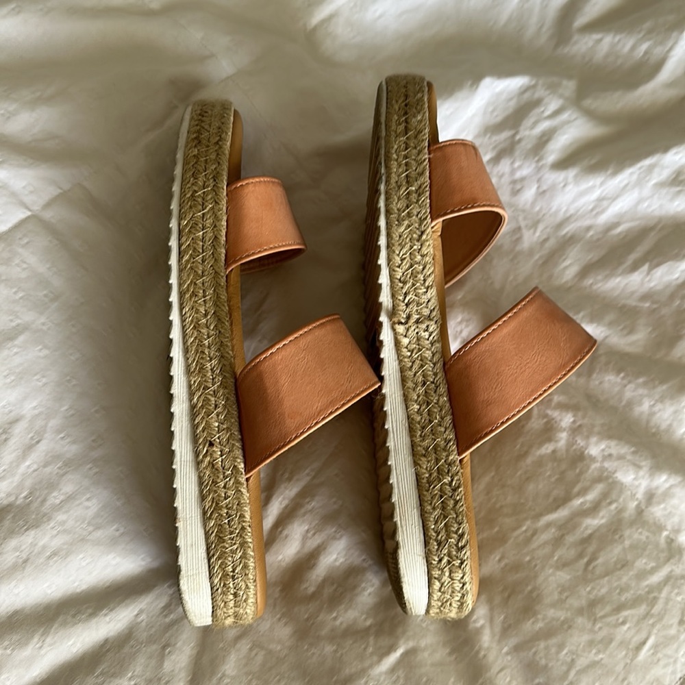 Sandals - Picture 2 of 2